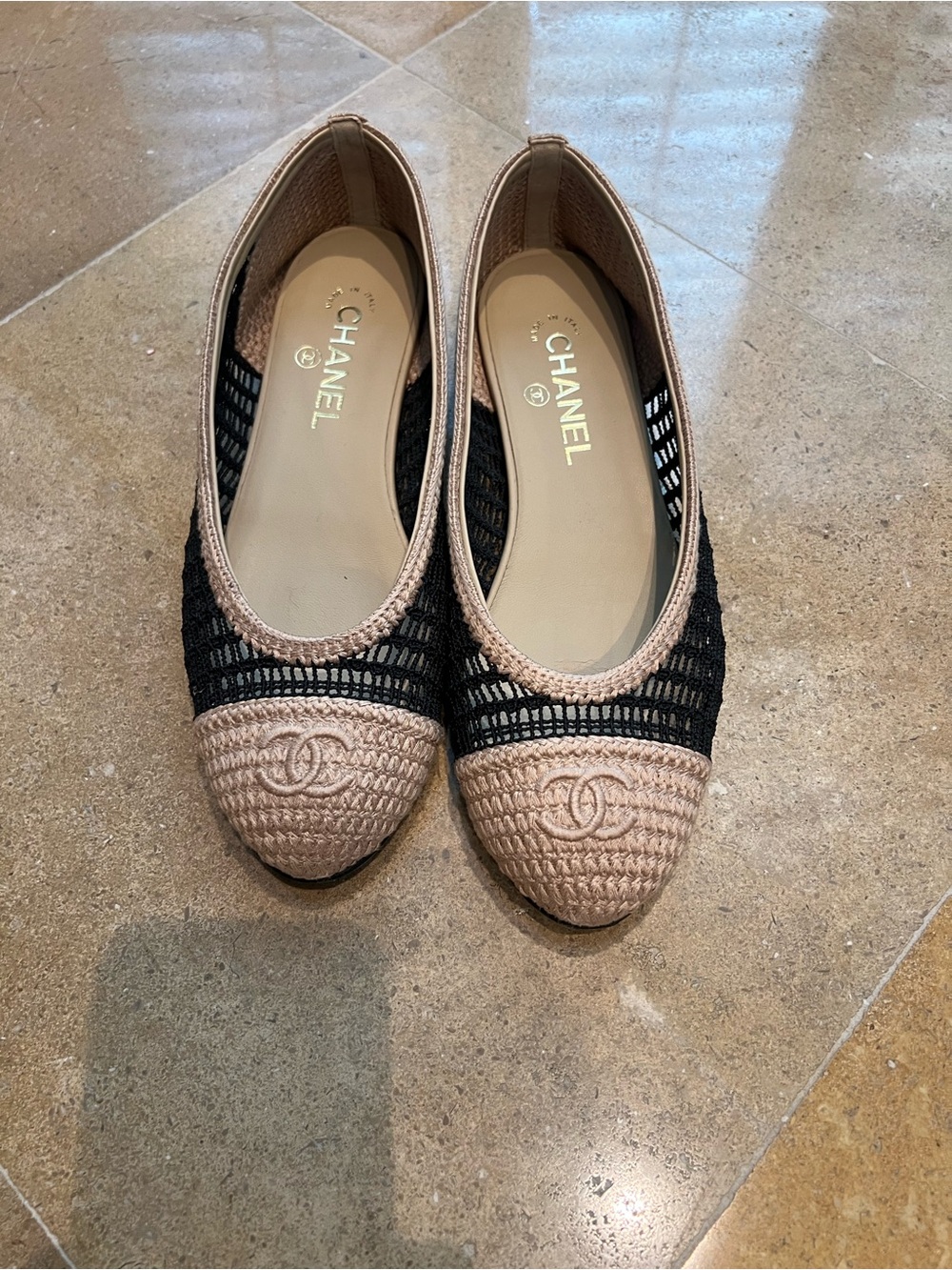 CHANEL Beige and Black Crochet Cap-Toe Ballet Flats - Picture 6 of 6